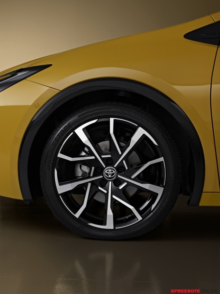 Neuer-Toyota-Prius-001