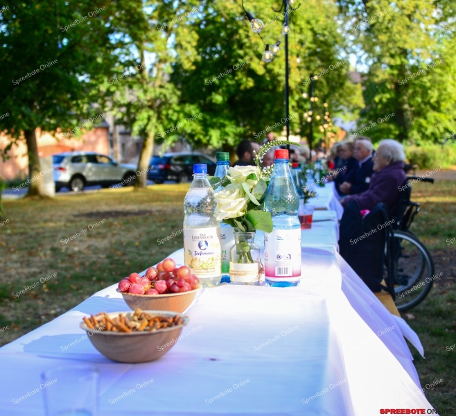 Steinhofel-Ubergabescheck-Dorfgemeinschaft-002