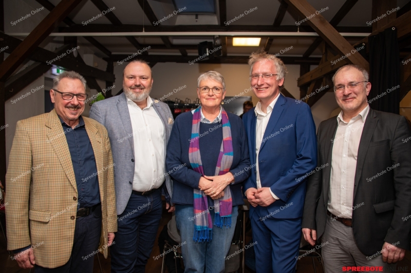 Spreebote-Stichwahl-um-das-Burgermeisteramt-_gallery1_01