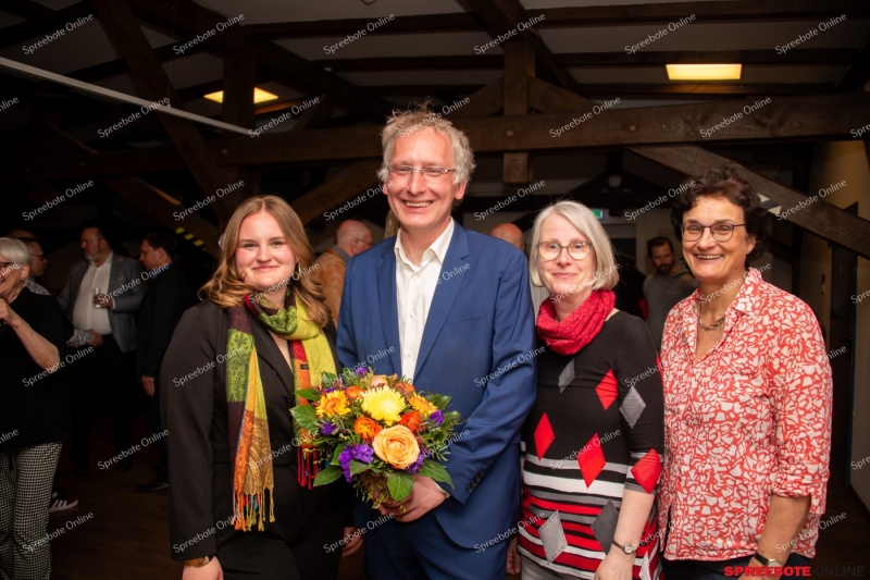 Spreebote-Stichwahl-um-das-Burgermeisteramt-_gallery1_03