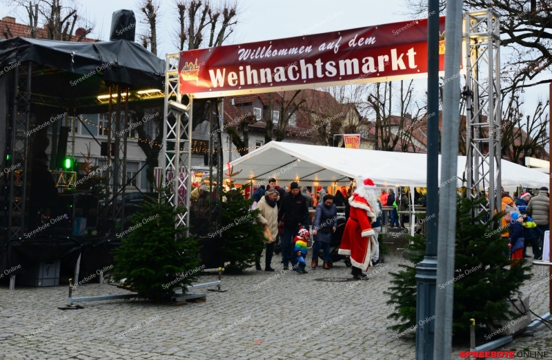 Storkow-Burg-Weihnachtsmarkt-001