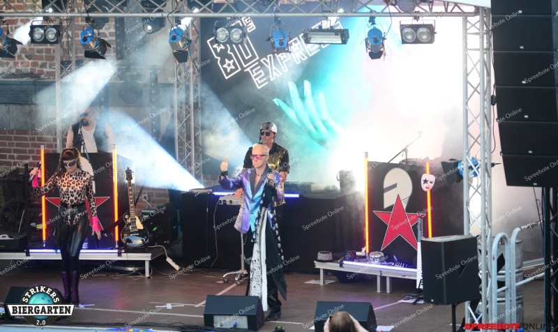 Storkow-Schwof-im-Hof-Blind-Passagener20-001