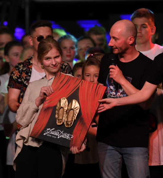 Tanzkreis-Michael-Jackson-Show-04