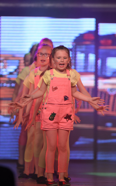 Tanzkreis-Michael-Jackson-Show-40