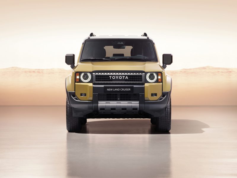 Toyota-Land-Cruiser-4-scaled