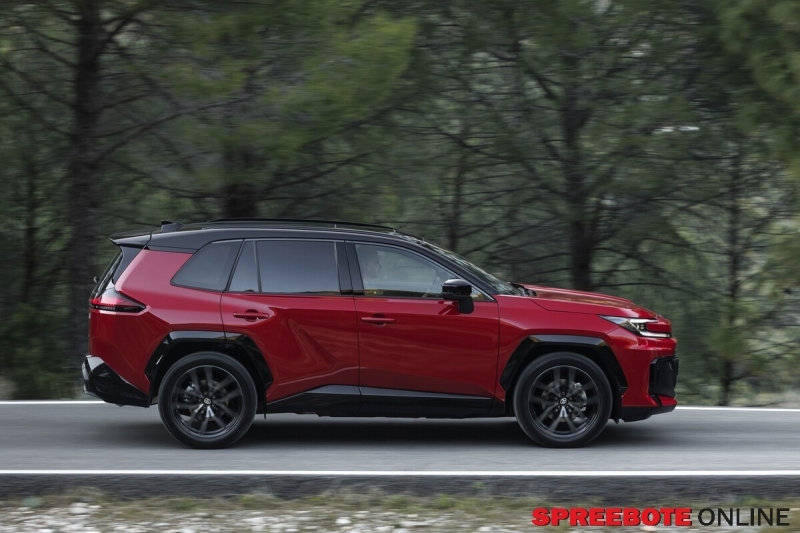 Spreebote-Toyota-RAV-4_gallery1_04