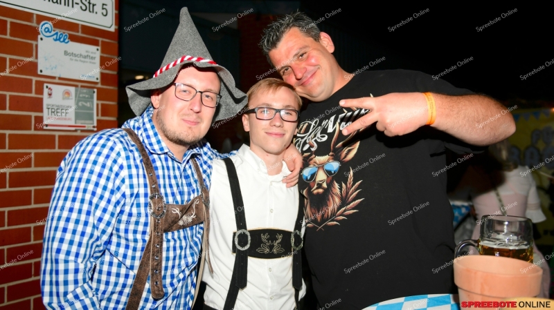 Spreebote-Trachtennacht-Freitag-001