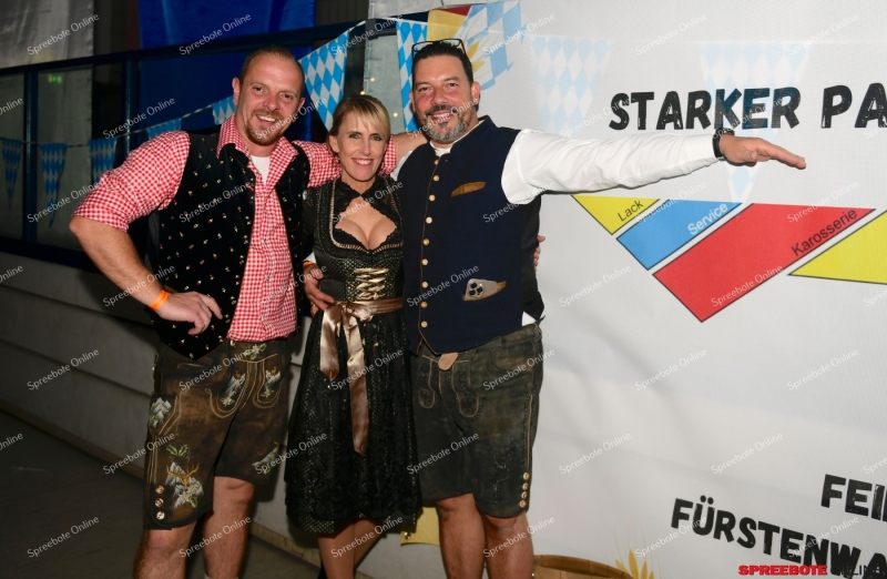 Spreebote-Trachtennacht-Freitag-003