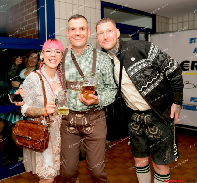 Spreebote-Trachtennacht-Freitag-006