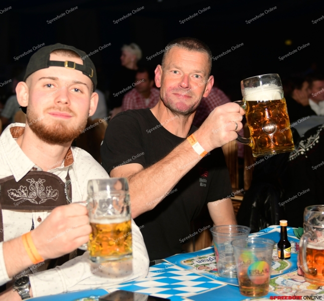 Spreebote-Trachtennacht-Freitag-024