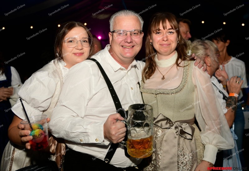 Spreebote-Trachtennacht-Freitag-028