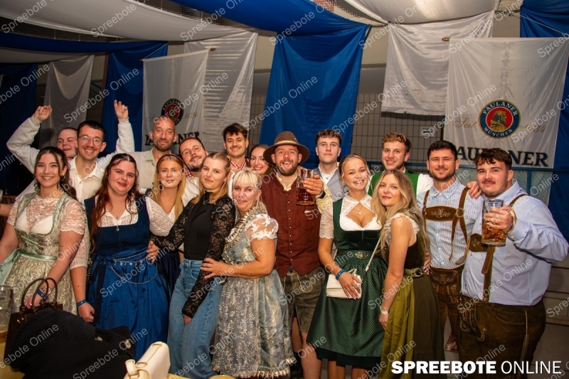 Spreebote-Trachtennacht-im-Partyrausch_gallery1_13