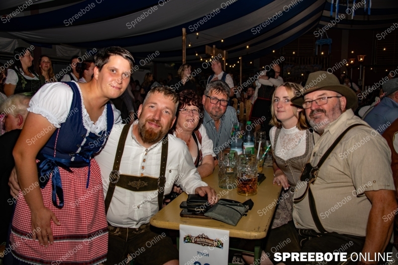 Spreebote-Trachtennacht-im-Partyrausch_gallery1_23