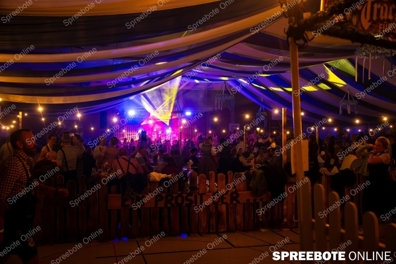 Spreebote-Trachtennacht-im-Partyrausch_gallery1_28