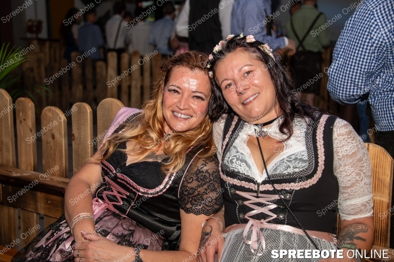Spreebote-Trachtennacht-im-Partyrausch_gallery1_32