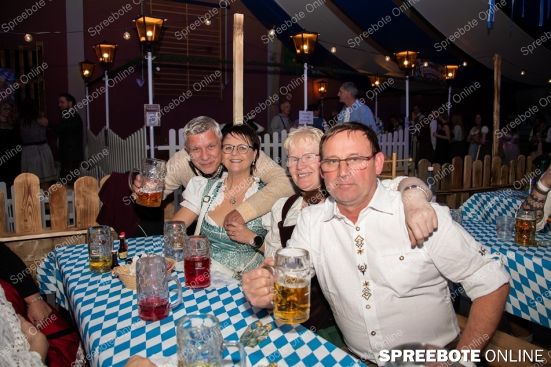 Spreebote-Trachtennacht-im-Partyrausch_gallery1_35