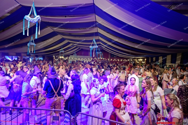 Spreebote-Trachtennacht-Samstag-005