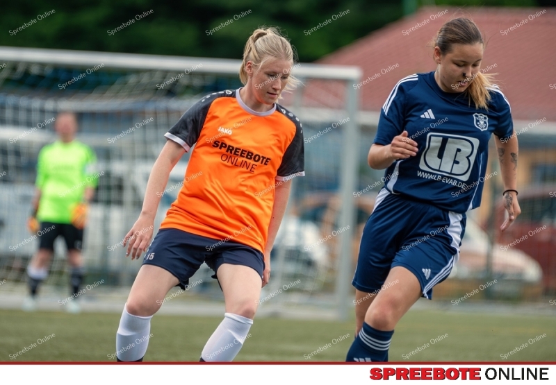 Spreebote-VfB-Damen-setzen-sich-klar-durch_gallery1_05