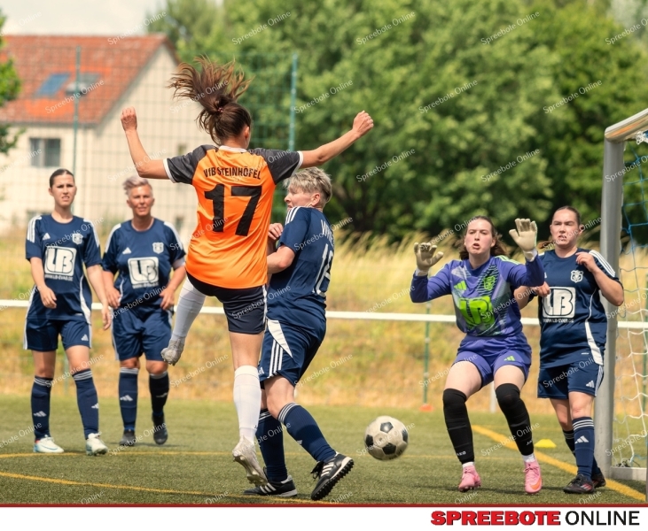 Spreebote-VfB-Damen-setzen-sich-klar-durch_gallery1_11