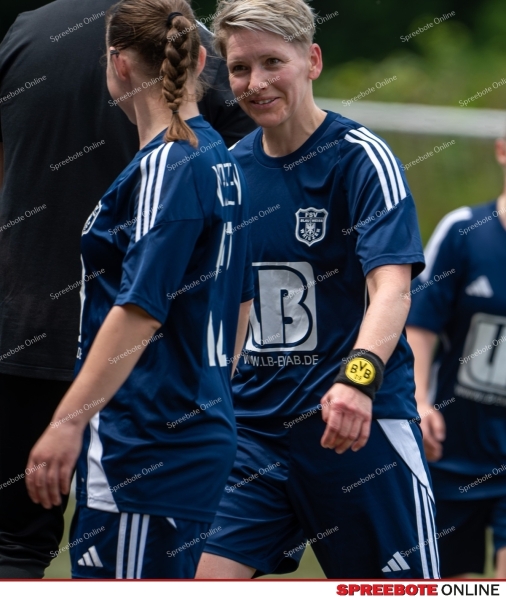 Spreebote-VfB-Damen-setzen-sich-klar-durch_gallery1_20