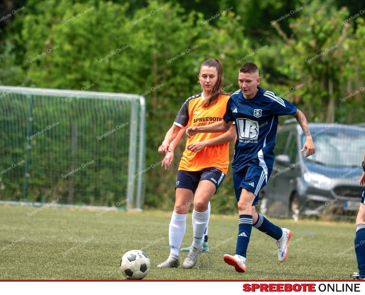 Spreebote-VfB-Damen-setzen-sich-klar-durch_gallery1_24