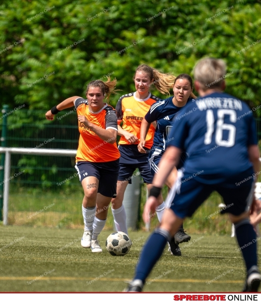 Spreebote-VfB-Damen-setzen-sich-klar-durch_gallery1_34