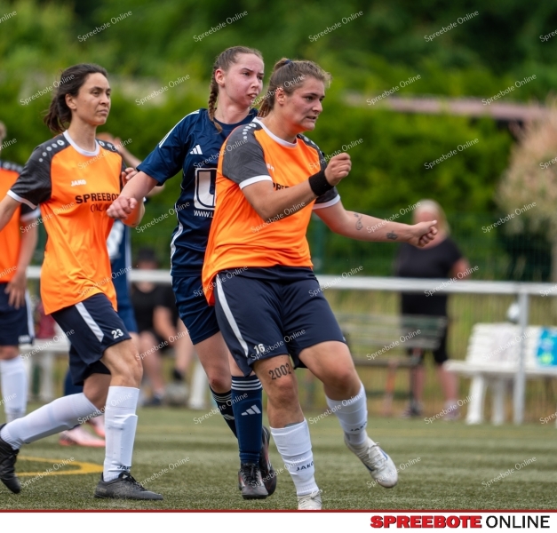 Spreebote-VfB-Damen-setzen-sich-klar-durch_gallery1_41
