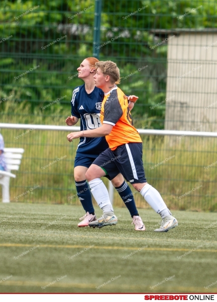 Spreebote-VfB-Damen-setzen-sich-klar-durch_gallery1_42