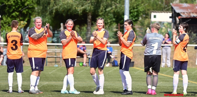 VfB-Frauen-Grun-Weiss-Ahrensfelde-Pokal-002