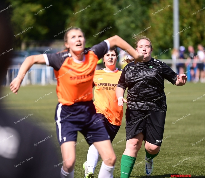 VfB-Frauen-Grun-Weiss-Ahrensfelde-Pokal-007