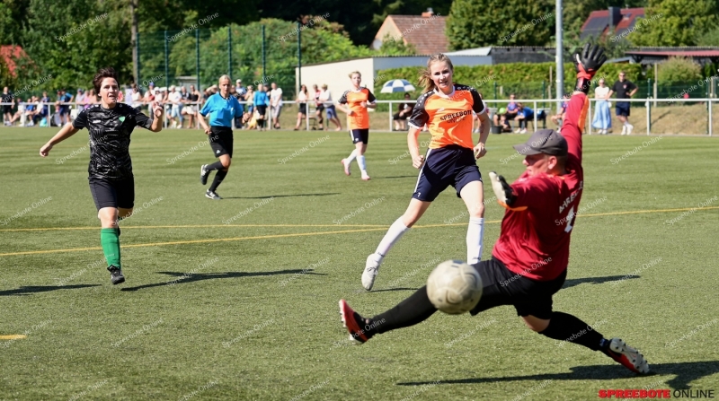 VfB-Frauen-Grun-Weiss-Ahrensfelde-Pokal-023