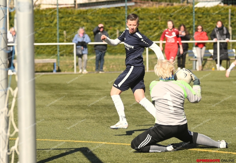 VfB-Frauen-Victoria-Seelow-2025-038