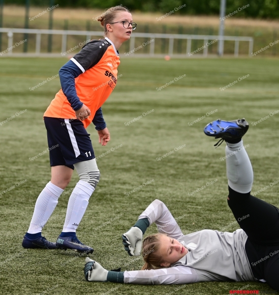 VfB-Steinhofel-Frauen-SV-Blau-Weiss-Markendorf-027
