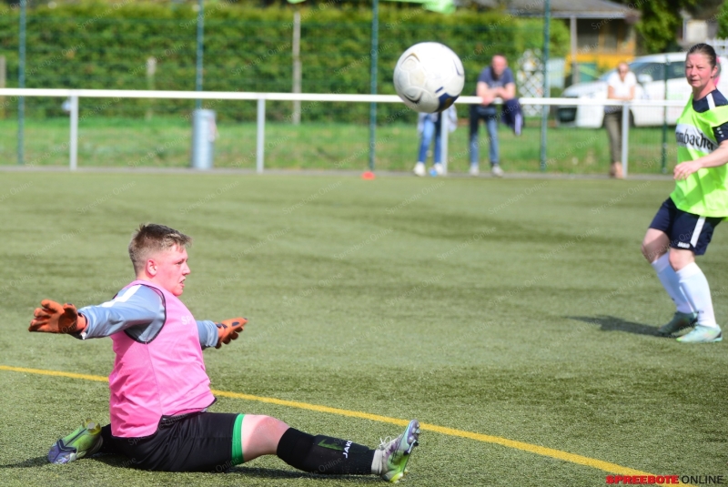 VfB-Steinhofel-Frauen-Victoria-Seelow-003