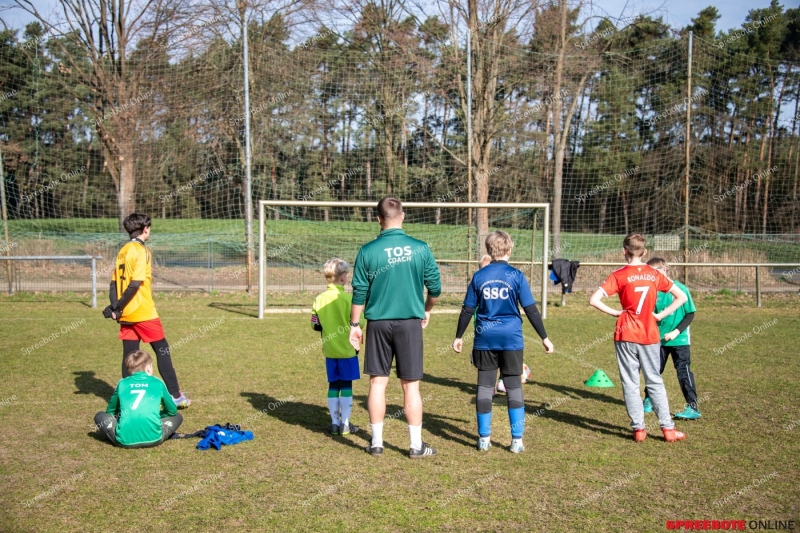 Spreebote-Vier-Tage-Fussball-pur_gallery1_01