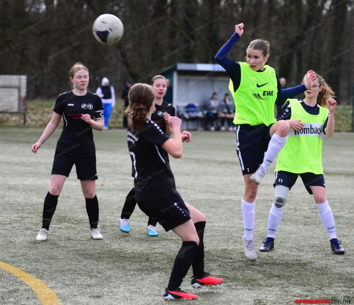 Viertelfinale-Frauen-Steinhofel-Woltersdorf3ARudersdorf-020