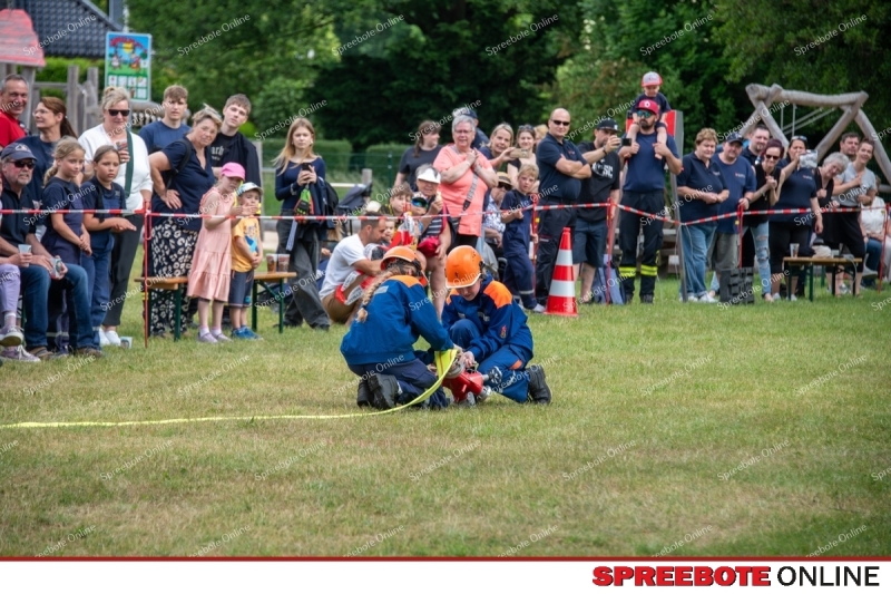 Spreebote-Volle-Power-auf-der-Festwiese_gallery1_06