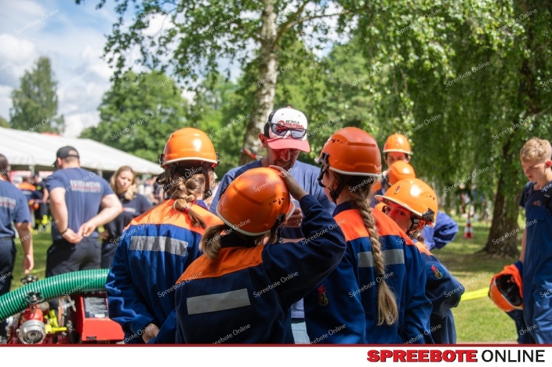 Spreebote-Volle-Power-auf-der-Festwiese_gallery1_10