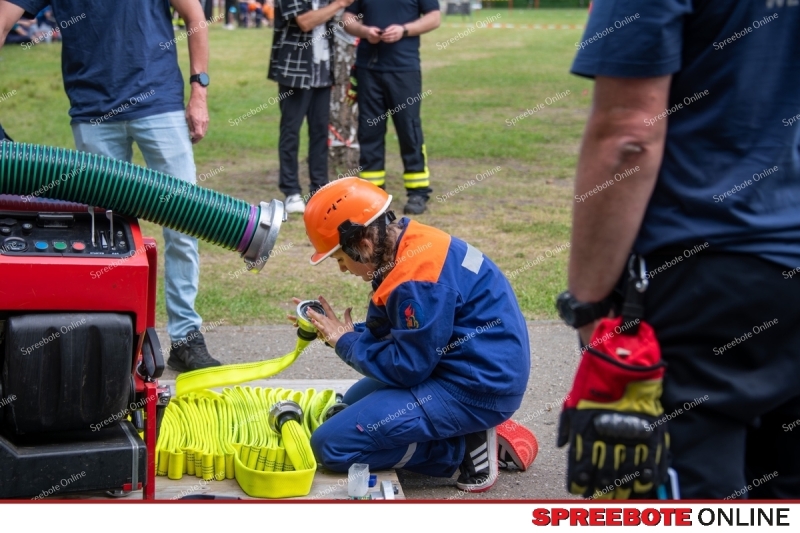 Spreebote-Volle-Power-auf-der-Festwiese_gallery1_11