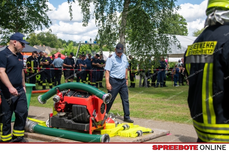 Spreebote-Volle-Power-auf-der-Festwiese_gallery1_13