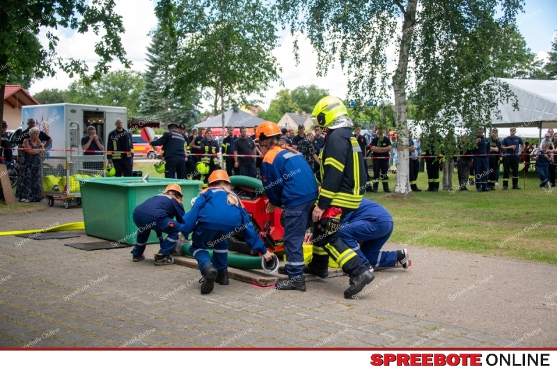 Spreebote-Volle-Power-auf-der-Festwiese_gallery1_16