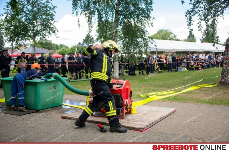Spreebote-Volle-Power-auf-der-Festwiese_gallery1_18