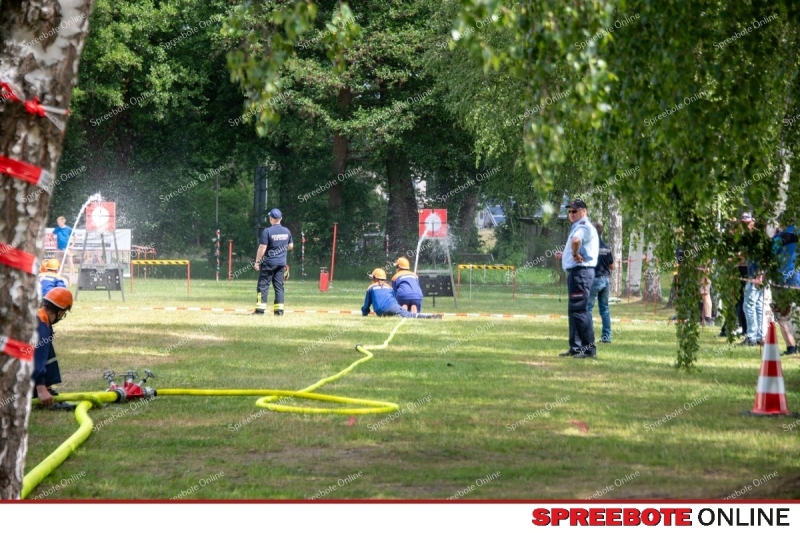 Spreebote-Volle-Power-auf-der-Festwiese_gallery1_23