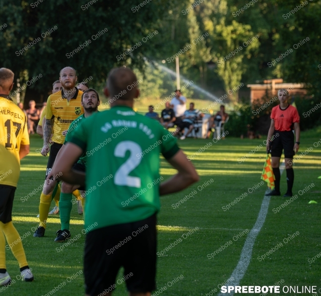 Spreebote-Von-der-Bank-zum-Pokalhelden_gallery1_02