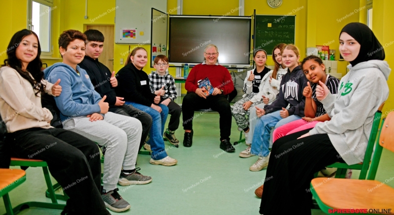 Spreebote-Vorlesetag-Fuwa-Jahn-Kastner-Rahn-003