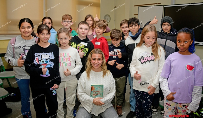 Spreebote-Vorlesetag-Fuwa-Jahn-Kastner-Rahn-005