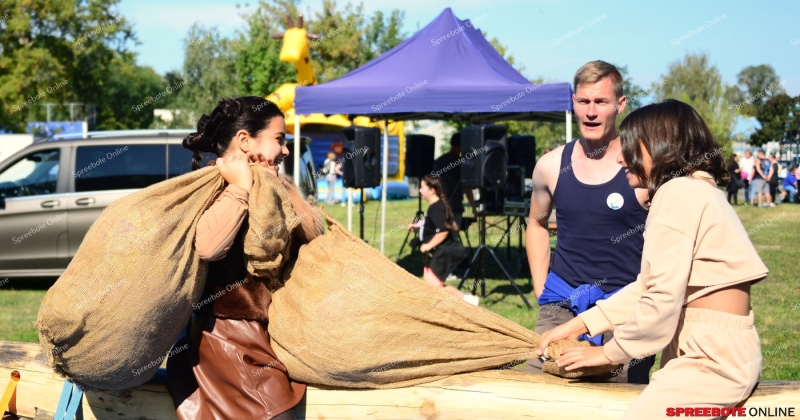 Weltkindertagsfest-Grosse-Freizeit-004