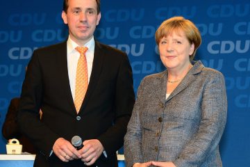 Landesvorsitzender Ingo Senftleben gratuliert Bundeskanzlerin Angela Merkel zur Wiederwahl