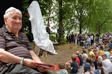 Neuendorf im Sande gedenkt der Vergangenheit