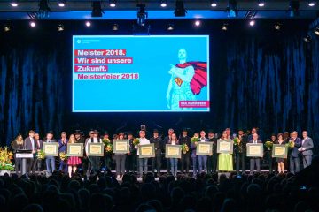 320 Absolventen erhalten ihren Meisterbrief